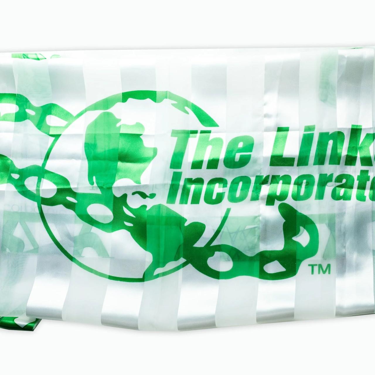 The links inc pledge and song